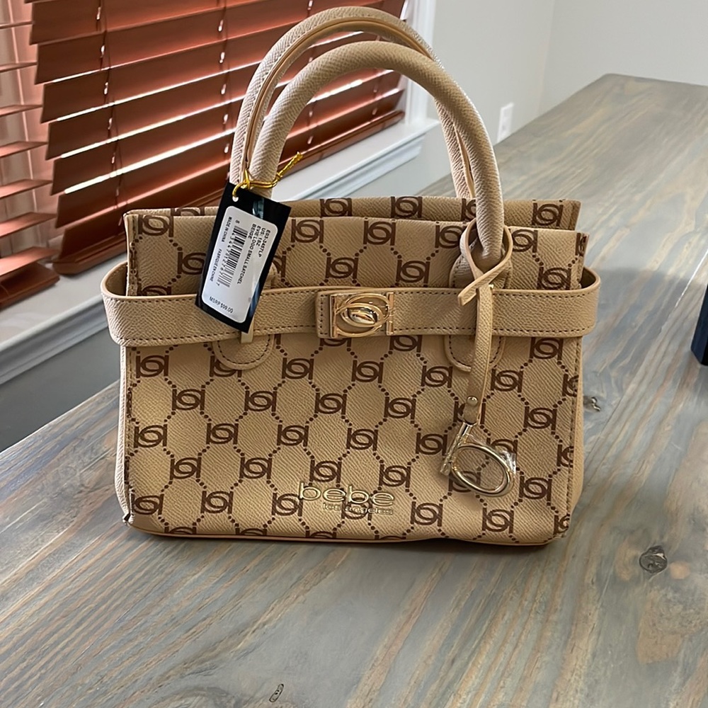 New with tags!! Bebe Evie Logo Small Satchel